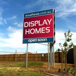 signage, signwriting, mackay, Miraflores Estate Small Billboard